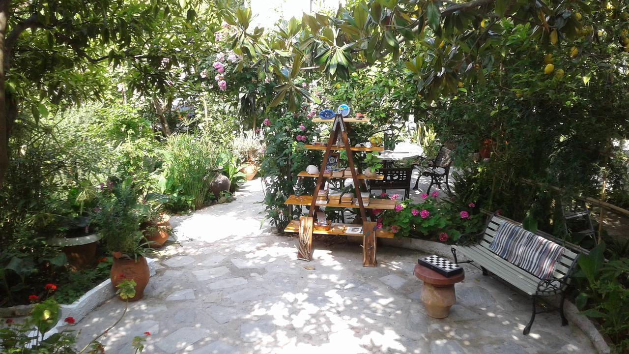 Hotel Stamatia'S Garden à Agnontas Extérieur photo